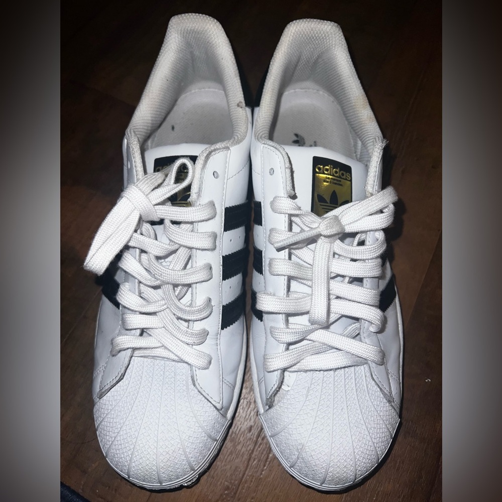 ADIDAS SUPERSTAR White shoes